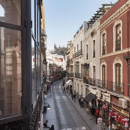 Puerta Catedral Holiday Suites Sevilla Buitenkant foto