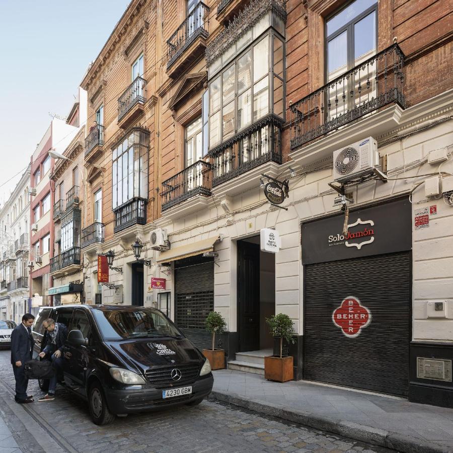 Puerta Catedral Holiday Suites Sevilla Buitenkant foto